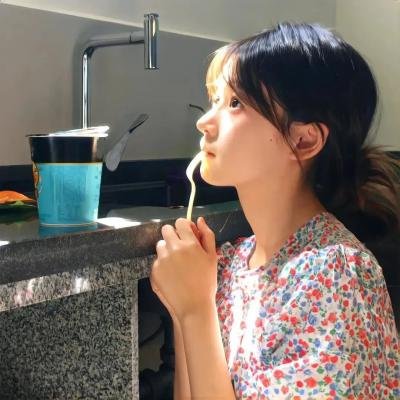 月夜闪灵